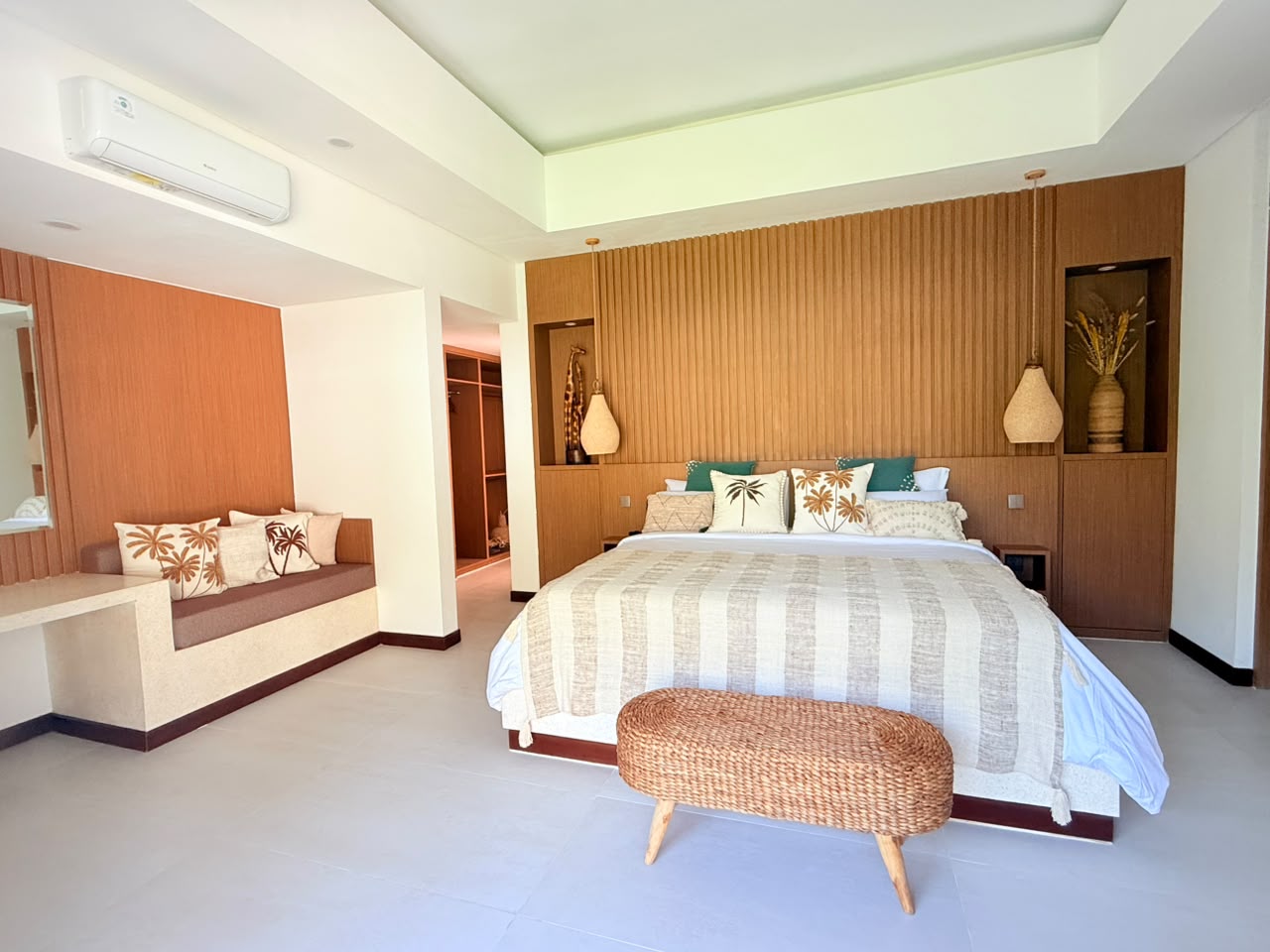 Home bedroom 1