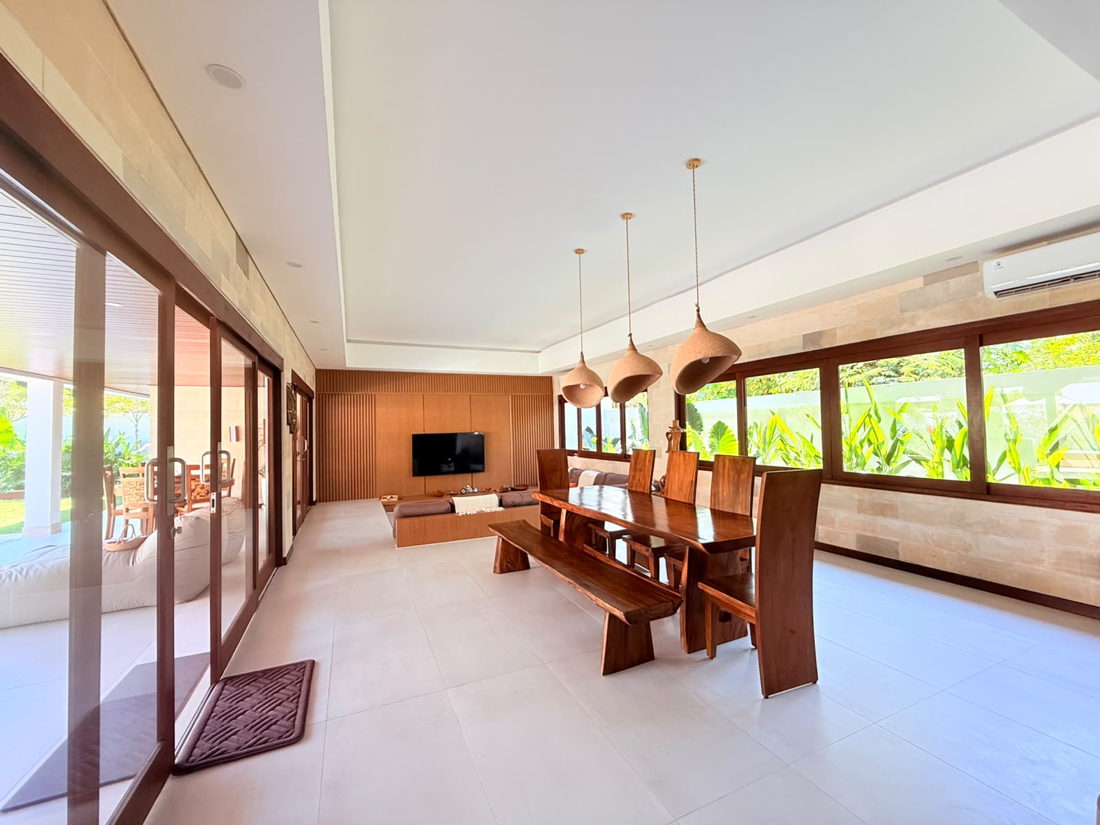 Home dining table